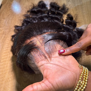 Parrucche all'ingrosso di <span class=keywords><strong>capelli</strong></span> indiani grezzi, parrucche di <span class=keywords><strong>capelli</strong></span> umani vietnamiti con cuticole allineate, parrucche frontali in pizzo HD 13x6 per donne nere - Product Image 4