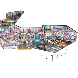 Área de juegos interior con tobogán y estructura de escalada para niños - Product Image 3