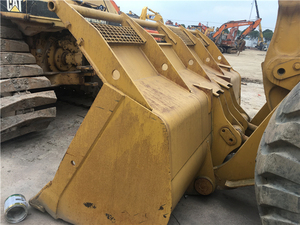 Chargeuse sur pneus Caterpillar 980F d'occasion, faible nombre d'heures de fonctionnement, engin de construction lourd, en stock - Product Image 6