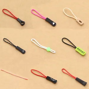 Atacado em massa Personalizado borracha zipper pull para o esporte vestuário, puxador de zíper de borracha para calçados esportivos, extrator com zíper com cabo