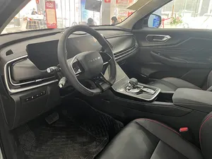 Baic X7 왼손 운전 하이 퀄리티 베이징 X7 가솔린 사용 SUV 200 km/h 소형 SUV 2023 1.5t 자동차 새로운 X7 휘발유 자동차