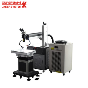 Machine de soudage laser pulsé de précision 200W 300W 400W pour la réparation de moules, la réparation de matrices, le traitement des métaux, technologie allemande - Product Image 3