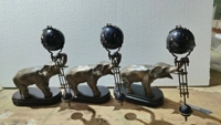 Statue d'éléphant antique en bronze mystérieuse, mouvement de 72 heures, mécanisme en laiton, bras oscillant à boule de cobalt bleu de 4 pouces