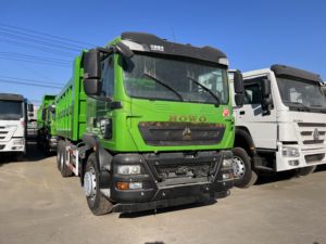 รถบรรทุกฮาวโอ 6x4 ยูโร 2 ดีเซล รถบรรทุกขนาดเล็กใหม่สำหรับงานเหมือง รถดัมพ์ 10 ล้อ บรรทุกได้ 11-20 ตัน พวงมาลัยซ้าย กล้องมองหลัง 251-350 แรงม้า 6-8 ลิตร - Product Image 4