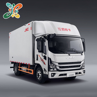 Camion léger diesel JMC Lanjing Wide Body 174HP 2.5L Mini 4x2 pour le transport de marchandises à vendre