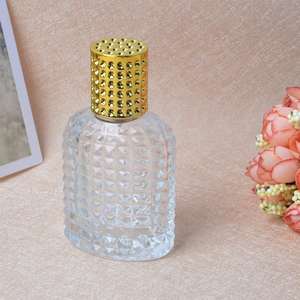 Flacon de parfum personnalisé de haute qualité avec logo, 50 ml, flacon de parfum en verre noir, flacons de parfum de luxe - Product Image 5