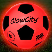 Ballon de football thermocollé GlowCity qui brille dans le noir - Tailles 34,5 pour enfants, adolescents et adultes - 2 lumières LED pour une utilisation en intérieur/extérieur - 0,4-0,45 kg