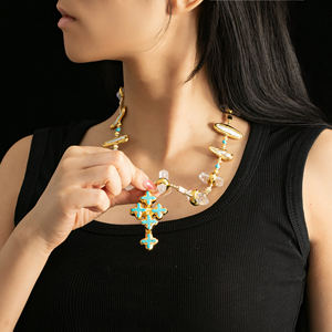 Exquisito colgante de Cruz de moda perla natural cuarzo blanco turquesa <span class=keywords><strong>20</strong></span> pulgadas colgante collar para mujer regalo fiesta - Product Image 2