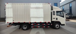 Camión de Transporte HOWO 4X2 de Alta Calidad, Original, Nuevo, en Excelentes Condiciones de Funcionamiento, Precio Competitivo - Product Image 4