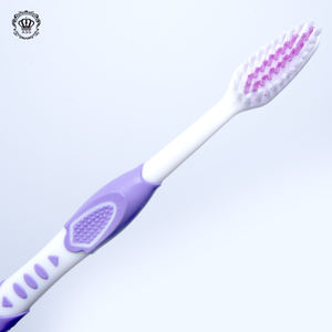 XiBrush 2024, el cepillo de dientes para adultos más vendido de China, carbón de cerdas suaves de cabeza completa para uso doméstico - Product Image 4
