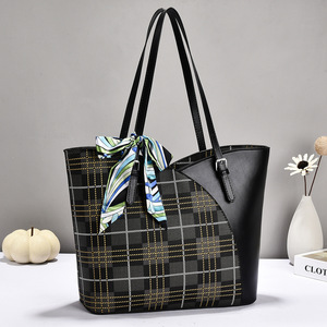 Large Capacity Solid Color 2026 New Fashionable <b>Small</b> Fresh Versatile Simple Casual Trendy <b>Handbags</b> - Product Image 3