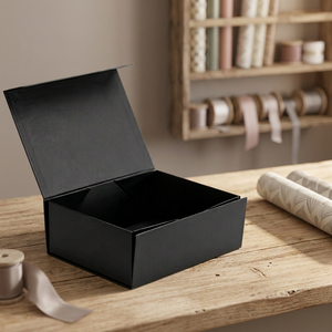Custom Biodegradable 2mm Thick Rigid <b>Square</b> Paperboard Gift Box Matt Lamination Magnetic Closure Paperboard Liner Custom Logo - Product Image 2