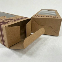 Boîte en carton pliable écologique avec fenêtre transparente en PVC, logo personnalisé imprimé, boîte en papier kraft brun pour l'emballage
