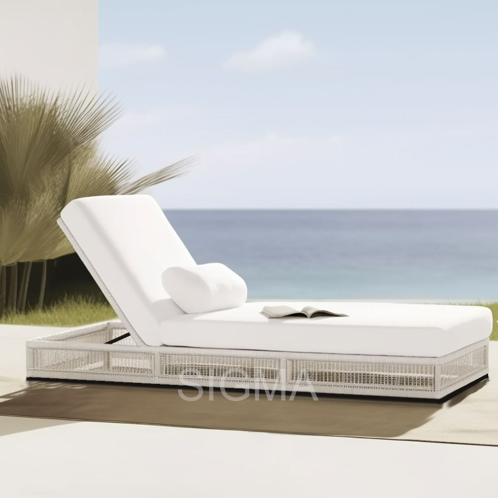 Luxury Garden Lounge Set  Rope Woven Beach Sun Bed All-weather Lounge Sofa Outdoor Chaise Lounge