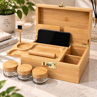 Kit d'accessoires pour fumeurs en bambou avec boîte de rangement pour herbes, 3 bocaux en verre, rouleuse et brosse, kit de fumage avec serrure à combinaison
