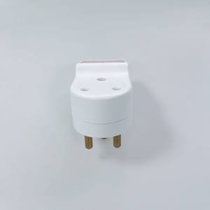 Protector de Voltaje Ajustable 16A 220V con Pantalla Digital para Refrigeradores, Aires Acondicionados, Televisores, Uso Doméstico e Industrial - Product Image 2