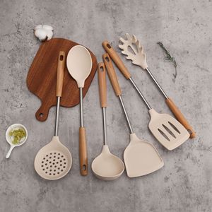 Ustensiles de cuisine en silicone de qualité alimentaire avec manche en bois de hêtre, spatule, cuillère, ustensiles de cuisine, outils de cuisine domestiques - Product Image 3
