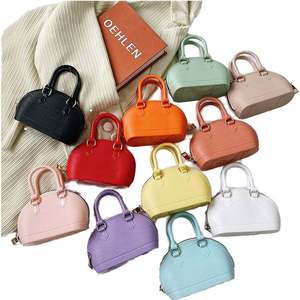 Sac à main mini matelassé brillant tendance pour enfants et femmes en PU métallisé petit sac bandoulière avec fermeture éclair - Product Image 1