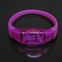 Bracelet à LED personnalisé activé par la voix Bracelet à LED lumineux pour fête et concert