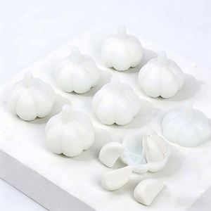 <b>Creative</b> Garlic-shaped Eraser for Kids Writing Correction Supplies Six-piece Office Erasers Suitable for Schools and Children - Product Image 5