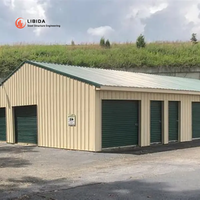 Entrepôt et atelier modernes préfabriqués à structure en acier robuste, écoénergétiques, avec solutions fiables de stockage frigorifique