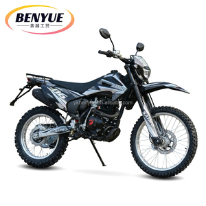 Motocicleta Todoterreno de Alta Calidad de 300 CC con Transmisión Manual de Cadena y Disco para Adultos, Nueva Condición - Product Image 1