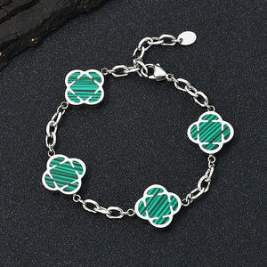 Pulsera de Eslabones de Acero Inoxidable Unisex 2026, Trébol Verde, Blanco y Negro, Estilo Vintage, Chapado en Oro, Regalo de Moda - Product Image 4