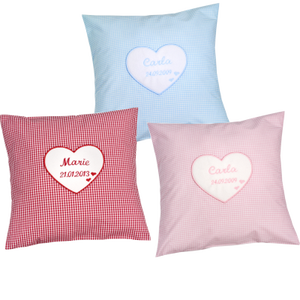 Cuscino per neonati con nome cuore (Bambino / Bambina) - Product Image 1