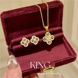 King <b>Silver</b> Jewelry Flower <b>Stud</b> Earrings 925 Sterling <b>Silver</b> Gold Plated Everyday Wear - Product Image 5