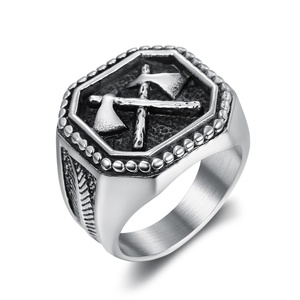 Anillo Vikingo Impermeable con Hacha de Batalla, Amuleto de Protección Nórdico Escandinavo, Joyería Vintage para Hombre, Acero Inoxidable Auténtico - Product Image 1