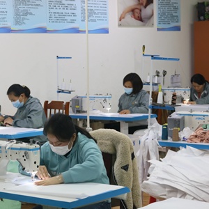 <span class=keywords><strong>Polyester</strong></span> gối đệm lõi trắng vuông bên trong đệm chèn trang trí đệm điền lõi - Product Image 5