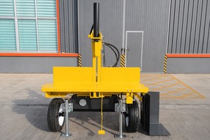 <span class=keywords><strong>Fendeuse</strong></span> de <span class=keywords><strong>bois</strong></span> verticale 20 tonnes, processeur de <span class=keywords><strong>bois</strong></span> de chauffage hydraulique, tractable par <span class=keywords><strong>tracteur</strong></span>, élévateur de bûches, convoyeur, refroidisseur d'huile, usage forestier intensif - Product Image 5
