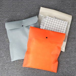 Non Woven Garment Bags Snap Button Flip Apparel Packaging Bags Transparent Window T-shirt Storage Pouches Custom Logo - Product Image 2