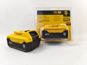 Batería DEWALT DCB205 20V MAX 5Ah, Batería de Iones de Litio de Larga Duración para Todas las Herramientas Inalámbricas DEWALT 20V - Product Image 1