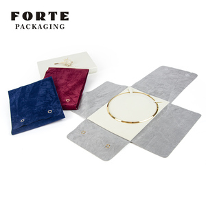 FORTE Emballage de bijoux haut de gamme personnalisé en velours et daim, présentoir à bijoux avec logo personnalisé, grand emballage pour collier - Product Image 6