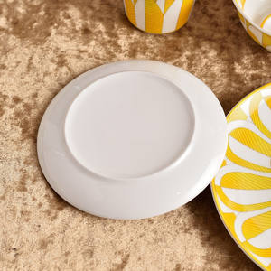 Ensemble de vaisselle en céramique jaune rétro bohème de luxe, contenants de stockage alimentaire et vaisselle pour les fêtes - Product Image 4