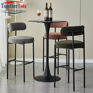 Chaises de bar modernes de luxe en velours doux au design unique, personnalisables, pour clubs - Vente en gros fabricant - Product Image 6