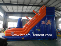 Nouvelle conception de toboggan gonflable HTH en PVC 6x4m, toboggan gonflable pour enfants sur le thème des pirates pour l'extérieur