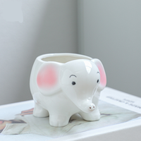 Décor à la maison décoration de bureau vase en céramique ensemble dessin animé Anime Pot de fleur mignon vase à fleurs