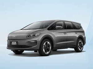 Véhicule électrique MPV de haute qualité à conduite à gauche, nouvelle énergie, Geely Livan 8 2026, version Smart Refresh, autonomie 545 km - Product Image 2