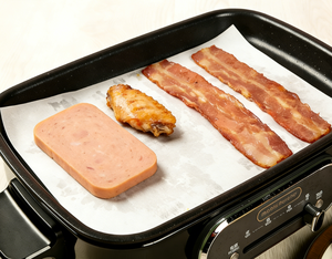 <span class=keywords><strong>Papel</strong></span> de Hornear Antiadherente, Hojas Precortadas para Freidora de Aire, Horno, Microondas - Grado Alimenticio y Desechable - Product Image 1
