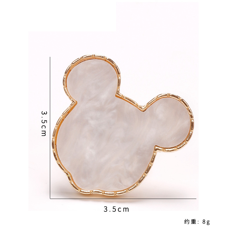 Mickey blanc
