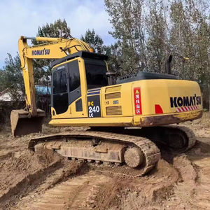 Komatsu มือสอง PC240รถตักตีนตะขาบขนาดกลางใช้งานต่ำพร้อมส่วนประกอบหลักของเครื่องยนต์อีซูซุสำหรับการก่อสร้าง - Product Image 1