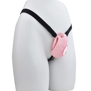 อุปกรณ์ล็อคองคชาตชายรูปทรงอวัยวะเพศหญิง FRRK Sissy Penis Cage ทำจากเรซิ่น ABS แบบ 3 มิติ พร้อมปลั๊กทวารหนัก ของเล่นทางเพศ - Product Image 5