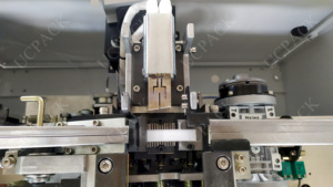 Automatic 3Motors PP <strong>Straps</strong> Carton <strong>Box</strong> Strapping Tying <strong>Machine</strong> <strong>Supplier</strong> - Product Image 3