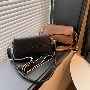 Borsa a Tracolla Irregolare alla <span class=keywords><strong>Moda</strong></span> 2024 per <span class=keywords><strong>Donna</strong></span>, Borsetta Carina, Borsa Sottobraccia per Giovani Signore - Product Image 2