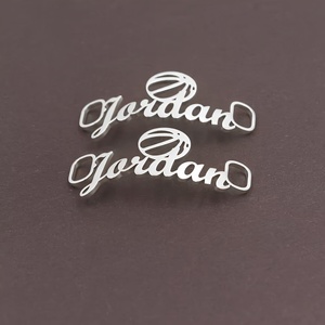 Adornos de Metal Personalizados con Nombre para Zapatos, Dijes de Metal para Encaje, Accesorios de Hip Hop para Zapatillas, Joyería DIY para OEM/ODM - Product Image 4