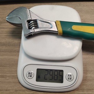 <span class=keywords><strong>ประแจ</strong></span>ปรับขนาดได้ 8 <span class=keywords><strong>นิ้ว</strong></span> ชุบโครเมียม พร้อมด้ามจับกันลื่น สำหรับงานอุตสาหกรรมและครัวเรือน <span class=keywords><strong>ประแจ</strong></span>ปรับขนาดแบบซ็อกเก็ต OEM <span class=keywords><strong>4</strong></span> - Product Image 6