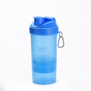 Vasos mezcladores <span class=keywords><strong>de</strong></span> proteínas <span class=keywords><strong>de</strong></span> plástico PP para gimnasio y fitness con almacenamiento, <span class=keywords><strong>botella</strong></span> <span class=keywords><strong>de</strong></span> <span class=keywords><strong>agua</strong></span> <span class=keywords><strong>de</strong></span> plástico con clip para escalada, 13oz/400ml - Product Image 2