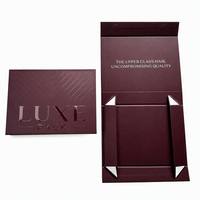 Boîte en carton pliable avec logo personnalisé, papier couché, fermeture magnétique, design en relief, boîtes pliantes pour emballages cadeaux de Noël